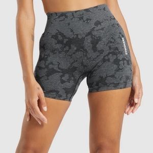 Gymshark Adapt Camo Seamless Shorts - XS - Black 🖤